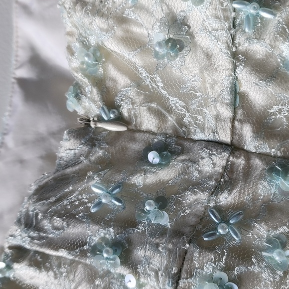 Handmade Beaded Lace Strapless Sequin Scalloped Hem Dress - Picture 7 of 8